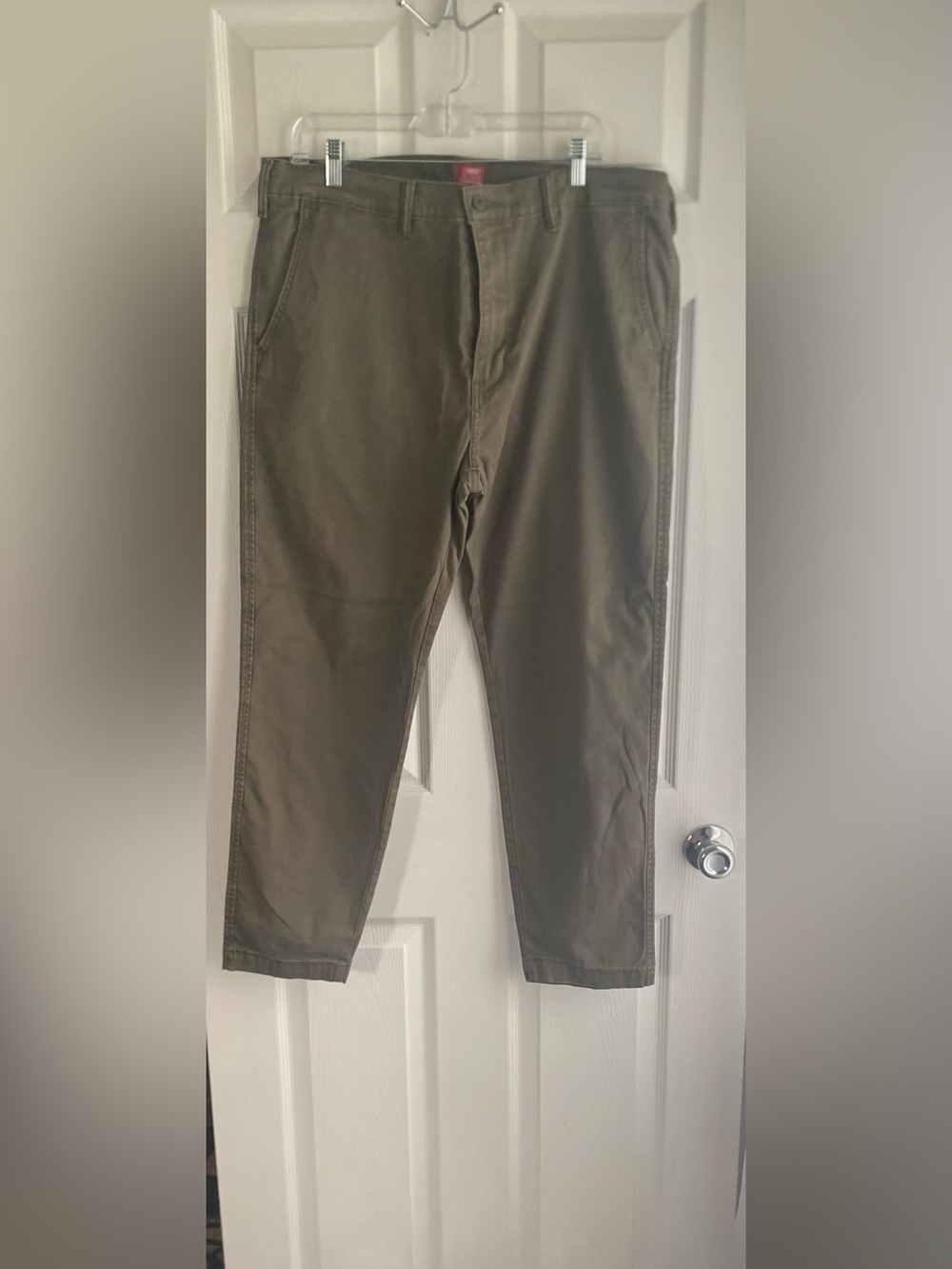 Levi's Olive/Tan Men's Chino Pants
